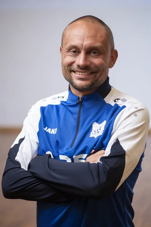 Trener Michał Giecz