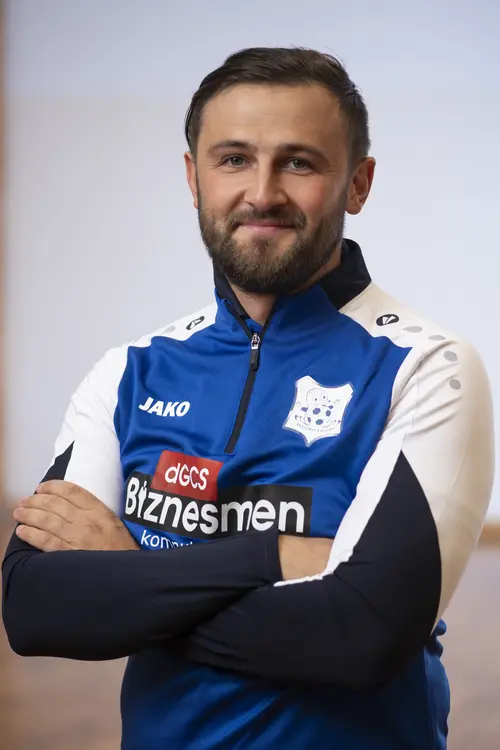 Trener Szymon Strączkowski