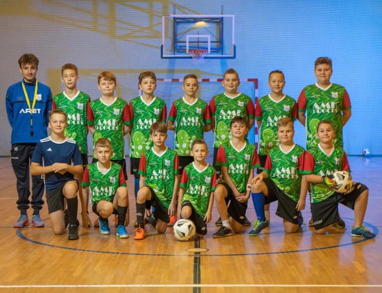 Zdjęcia Grupowe i Roczniki 2023 - fotografia 17